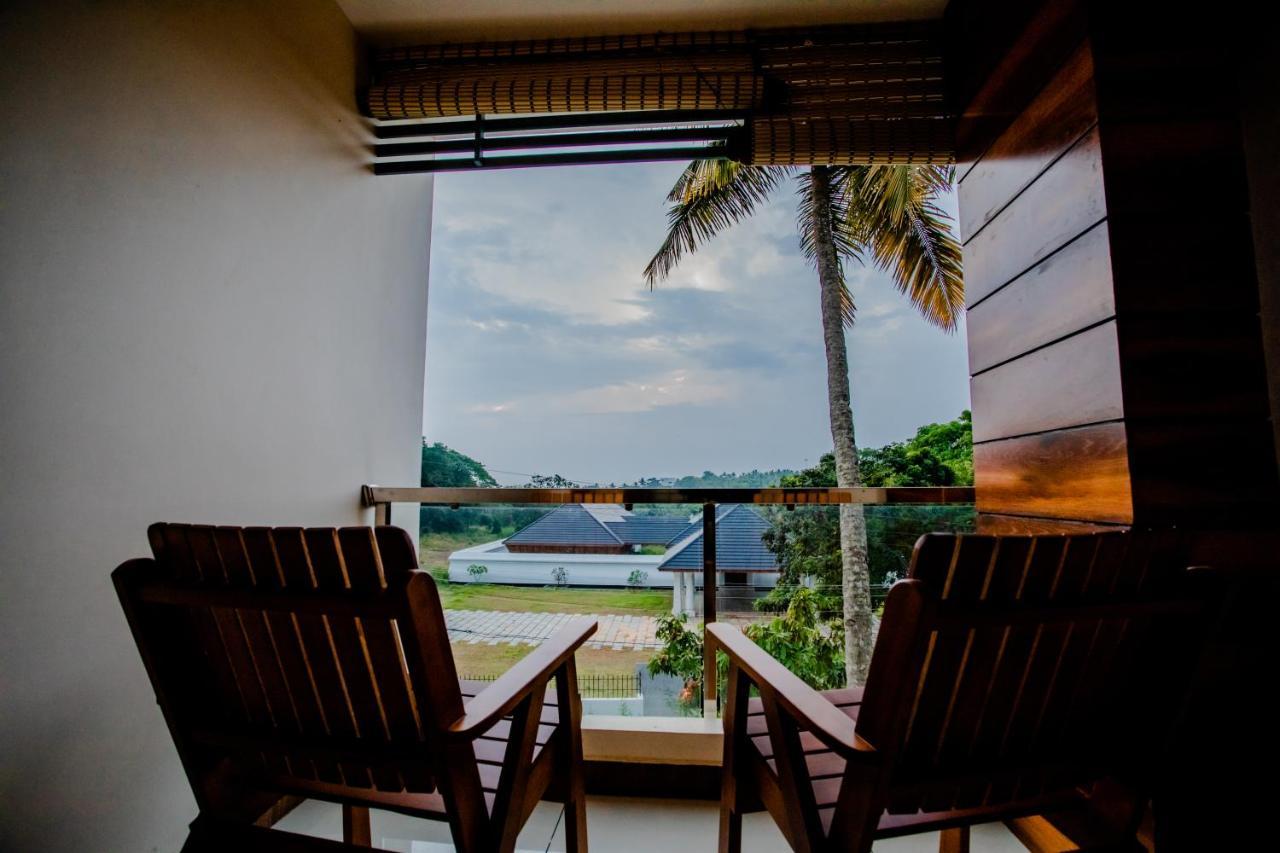 Cliff Way Apartments Varkala Buitenkant foto